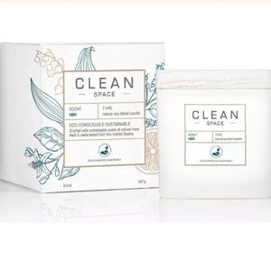 CLEAN SPACE Natural Soy Blend Scented Candle in RAIN Scent 8 oz / NEW & SEALED